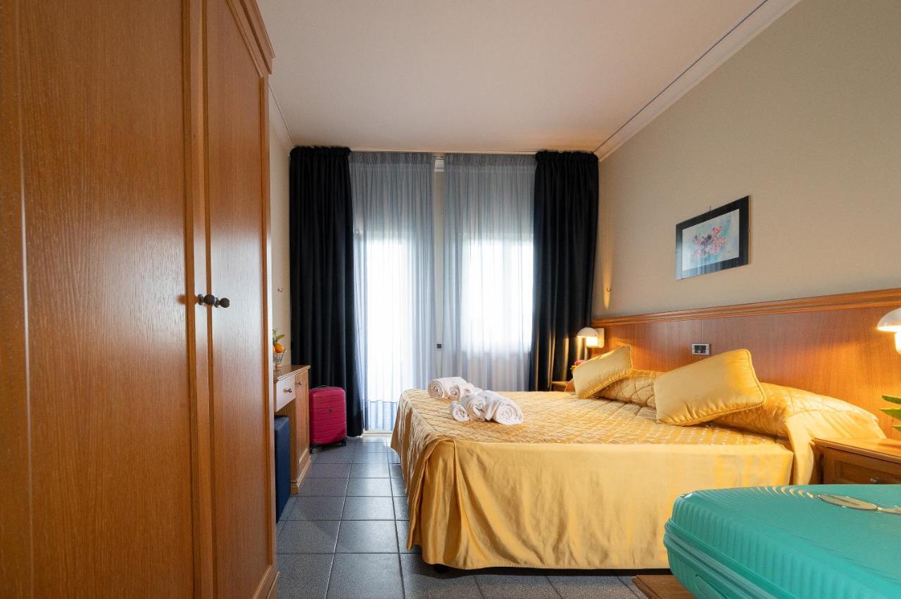 Hotel Sabbie D'Oro Giardini Naxos Luaran gambar