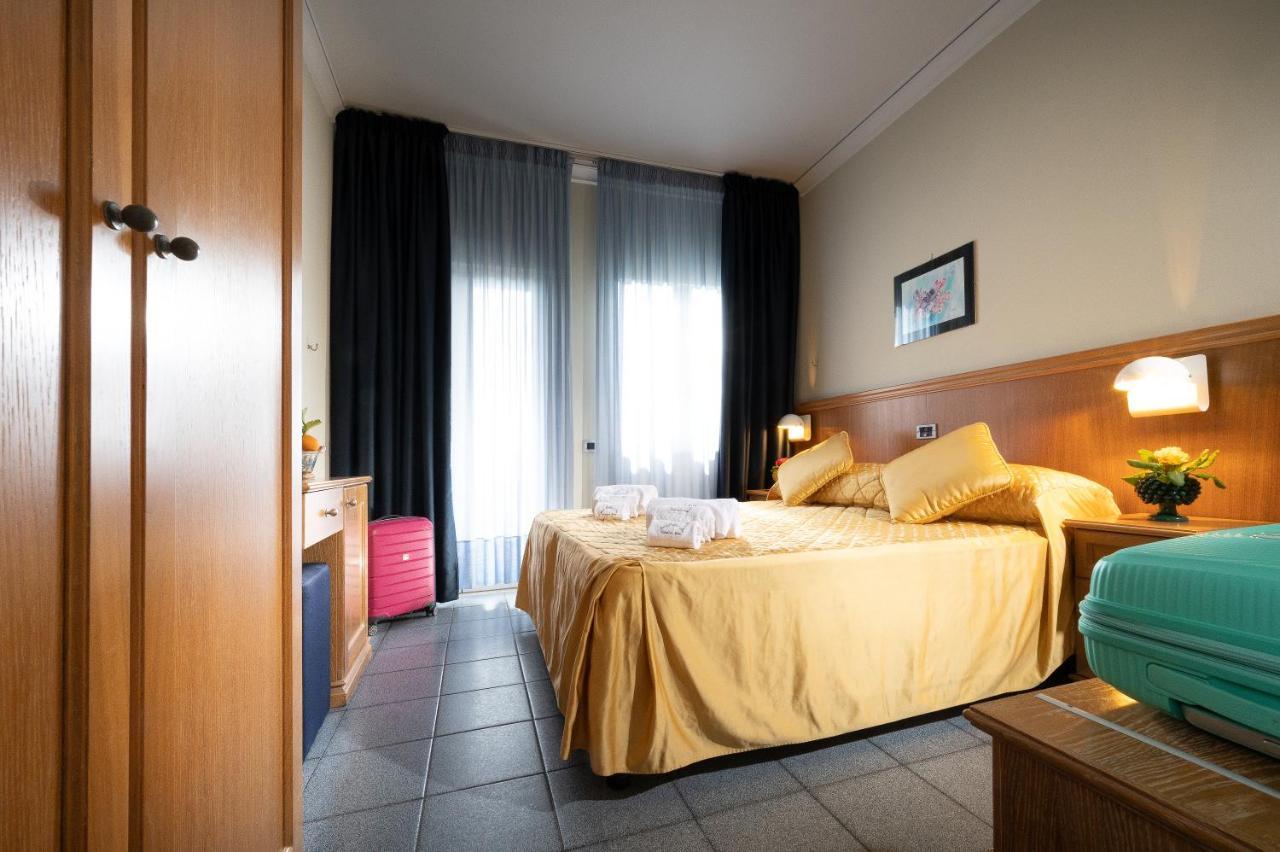 Hotel Sabbie D'Oro Giardini Naxos Luaran gambar